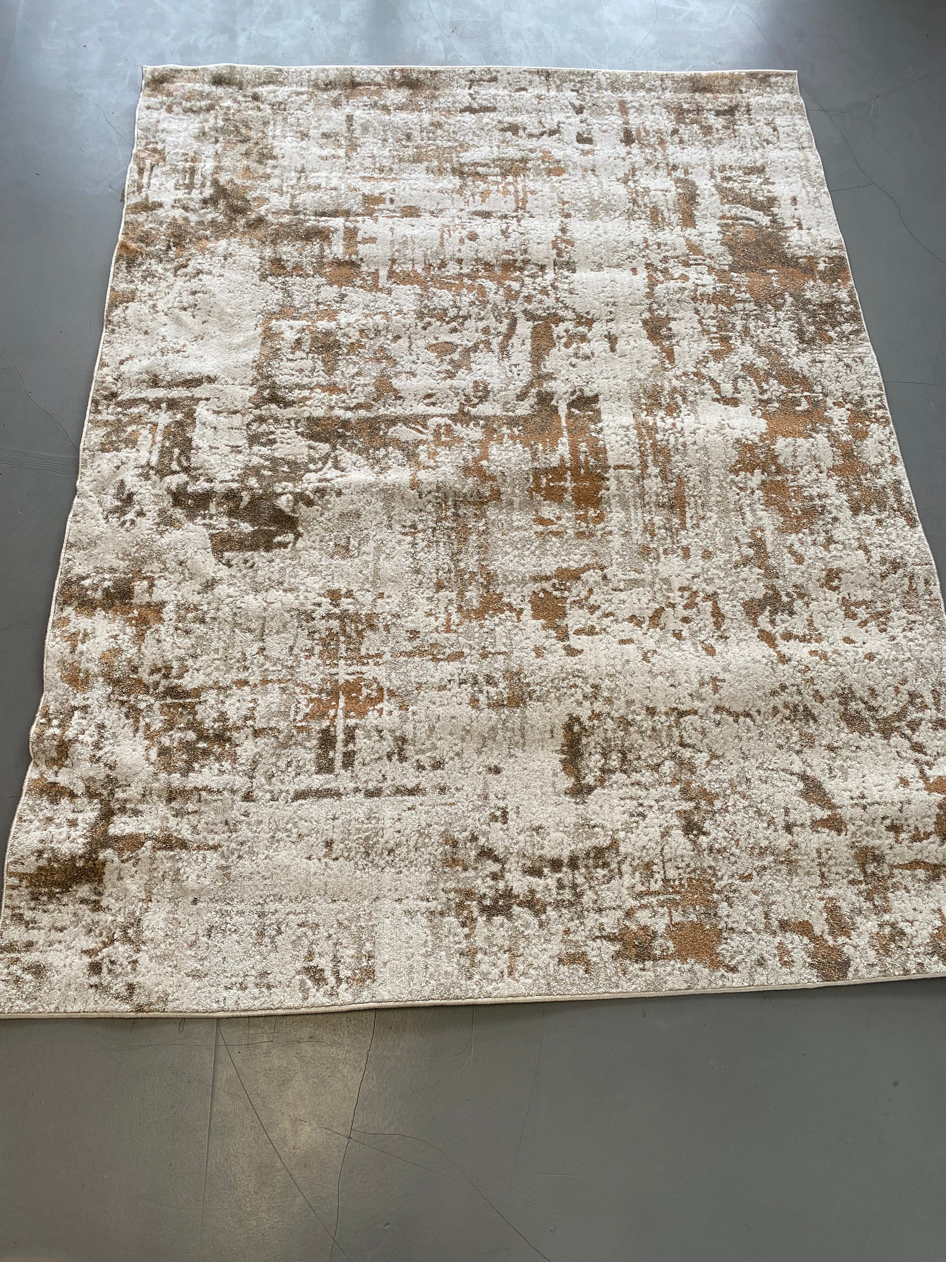 Nordic Beige & Brown Rug – Distressed Look | Soft, Elegant & Versatile