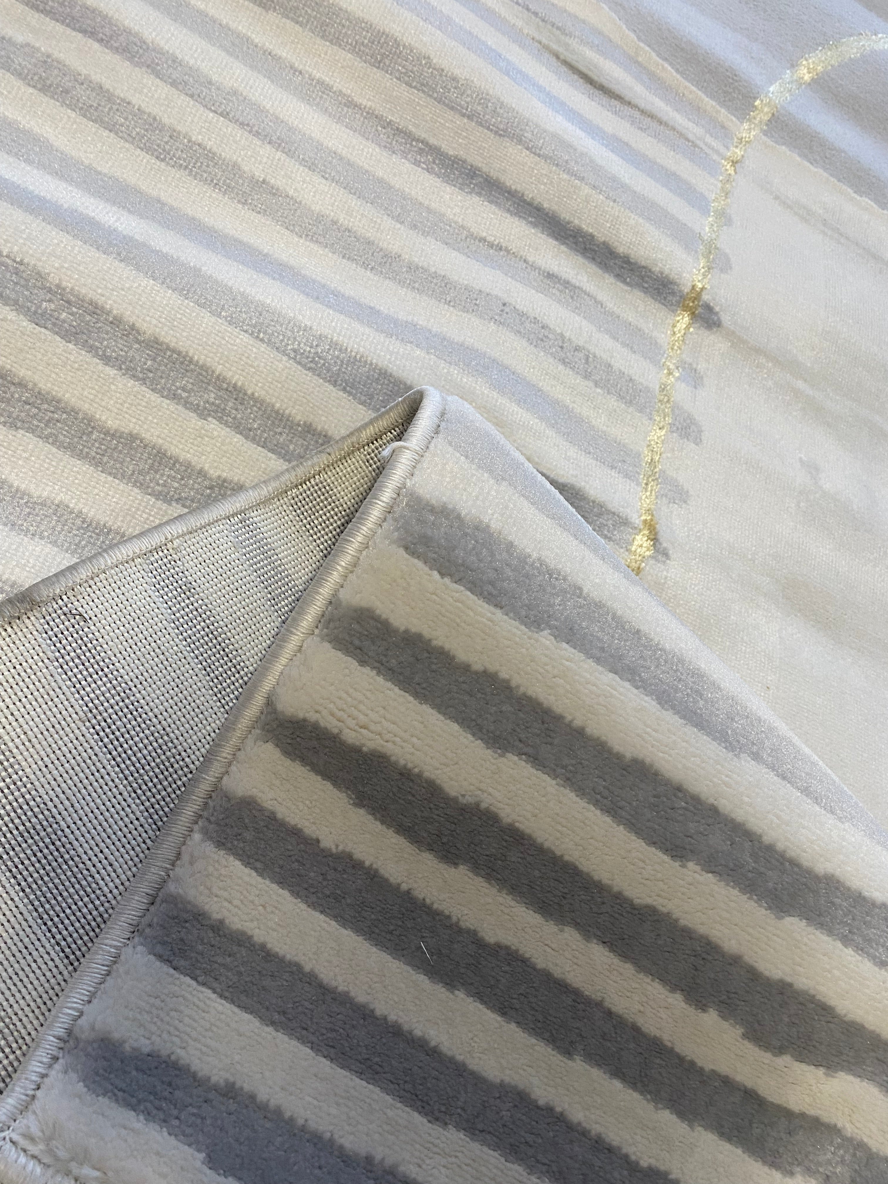 Alfombra Abstracta Gris & Dorado – Moderna Minimalista — Tapis Abstrait Gris & Doré – Moderne Minimaliste