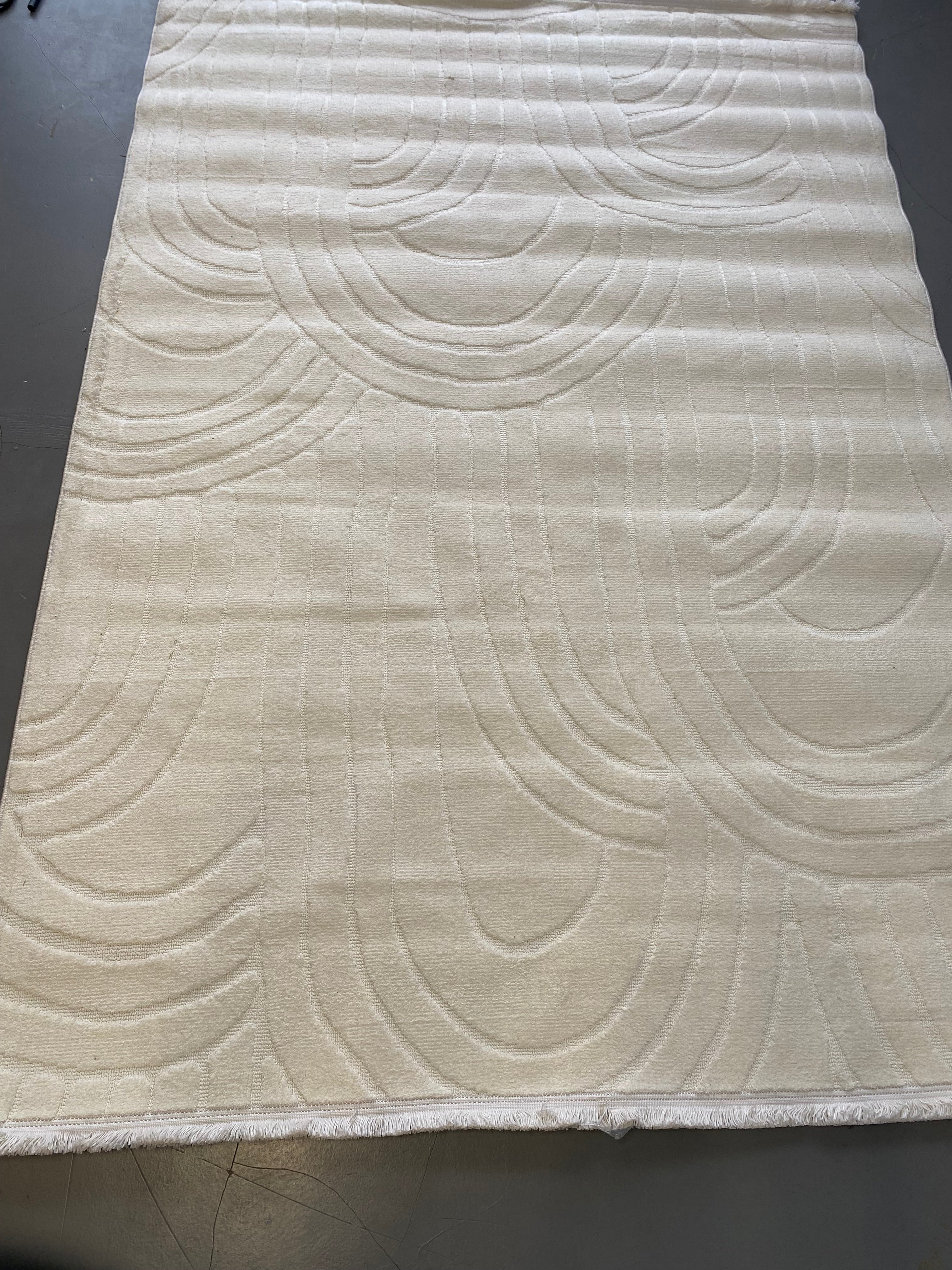 Alfombra Crema 3D en Relieve – Tapis Crème à Motif 3D Sculpté – Cream 3D Carved Rug